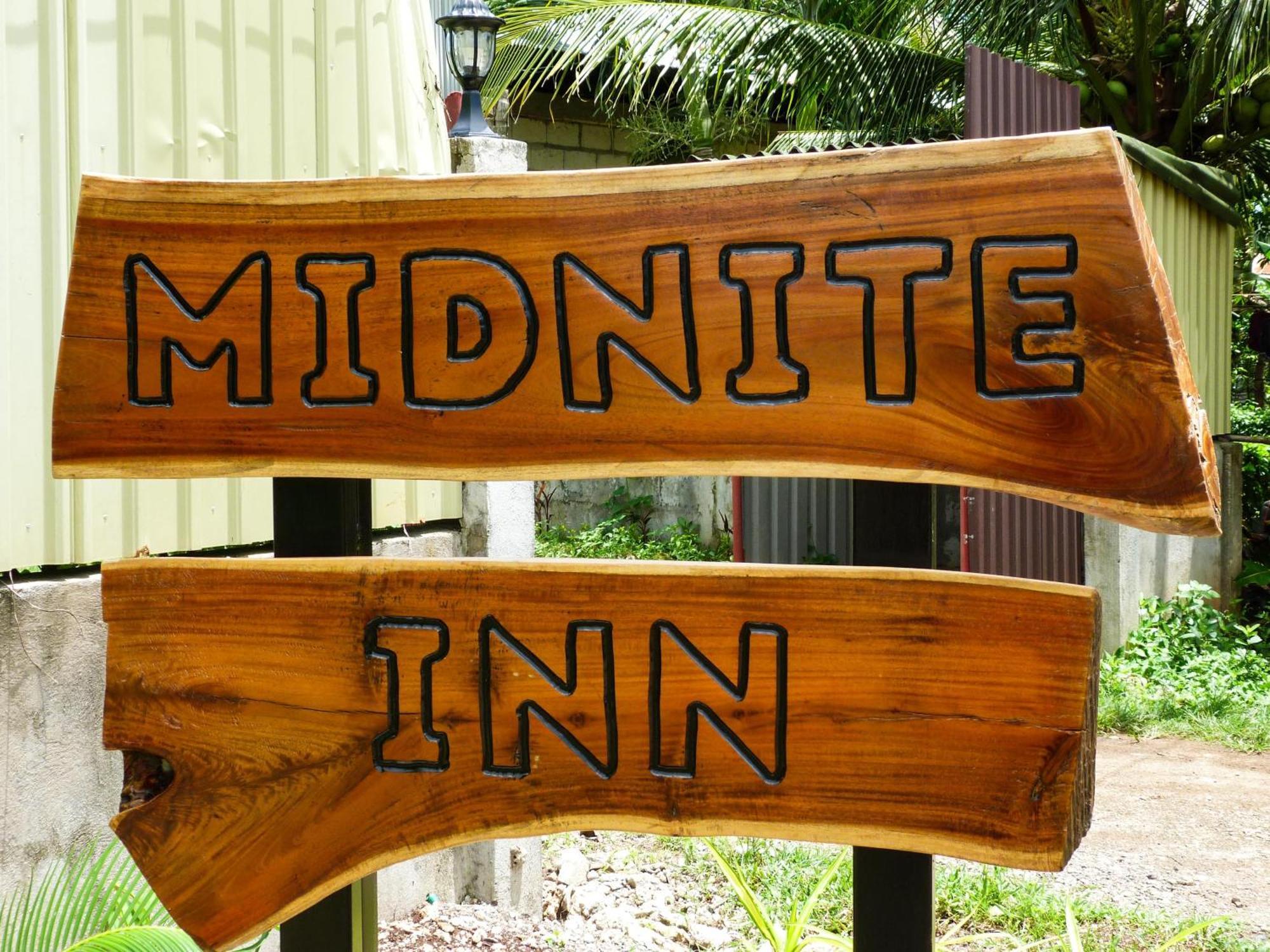 Midnite Inn Panglao Exterior photo